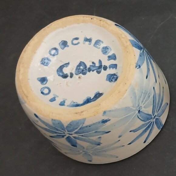 VTG Dorchester Pottery Sugar Bowl and Creamer Blue Stars Signed C.A.H. Set of 2 - Picture 5 of 12